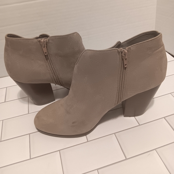 Carlos Santana Tempe Fringe Heel Boties Leather Upper Sz10M Gray Women - Picture 3 of 11